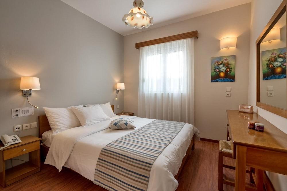 Batis Beach Hotel Rethimno Eksteriør billede