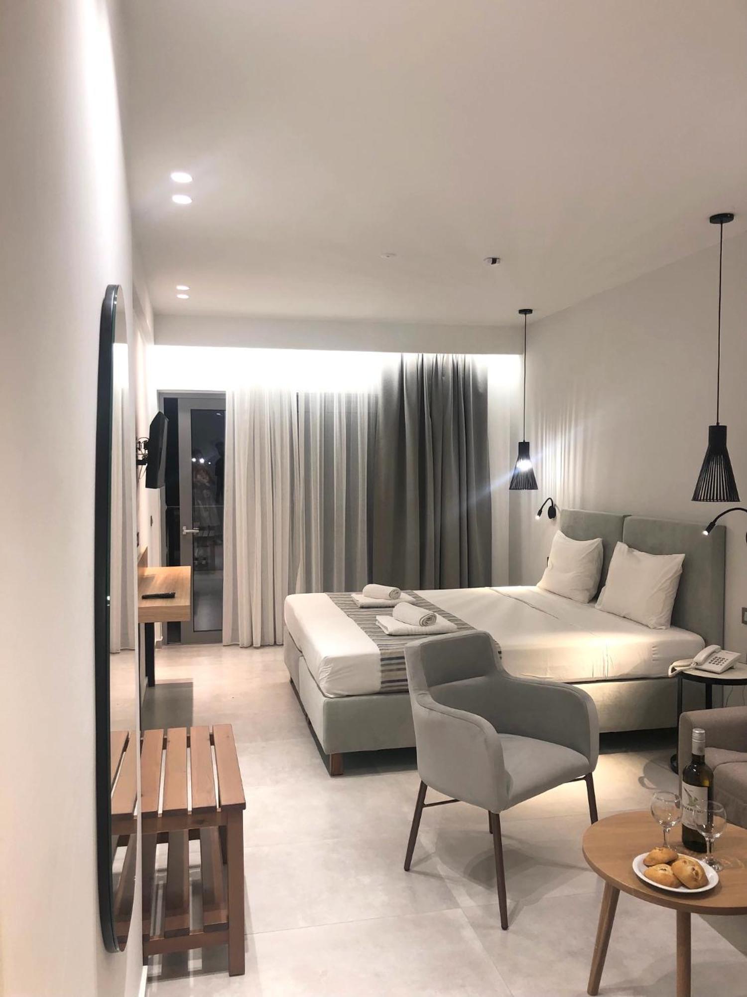 Batis Beach Hotel Rethimno Eksteriør billede