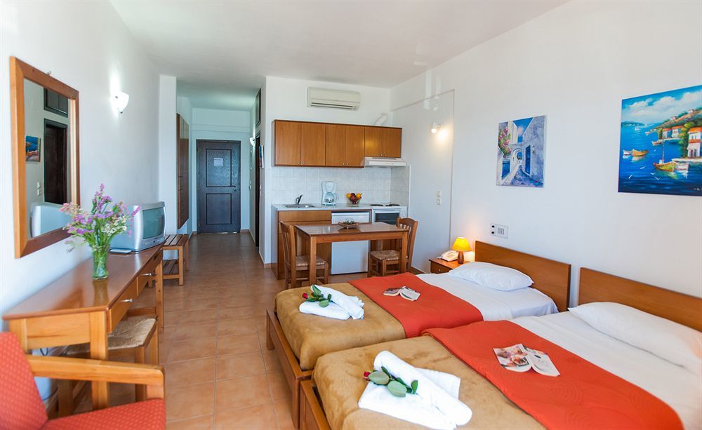 Batis Beach Hotel Rethimno Eksteriør billede